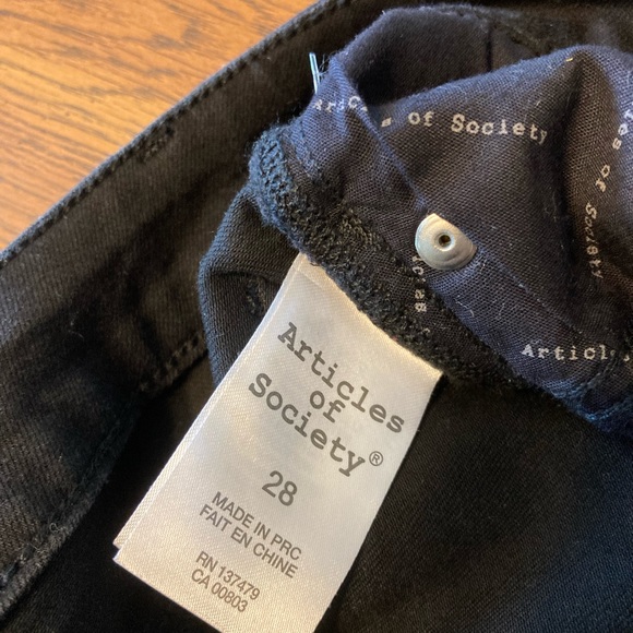 Articles Of Society Women’s Pants. - Picture 4 of 10
